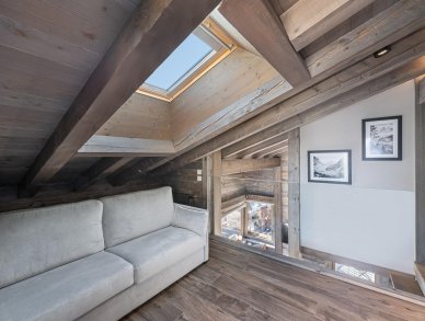 Шале Petit Merle Blanc Комблу