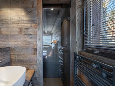 Шале Petit Merle Blanc Комблу