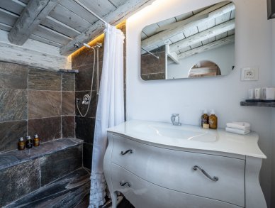 Шале Cheval Blanc Мерибель