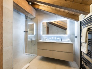 Penthouse Falcon Lodge G22 Méribel