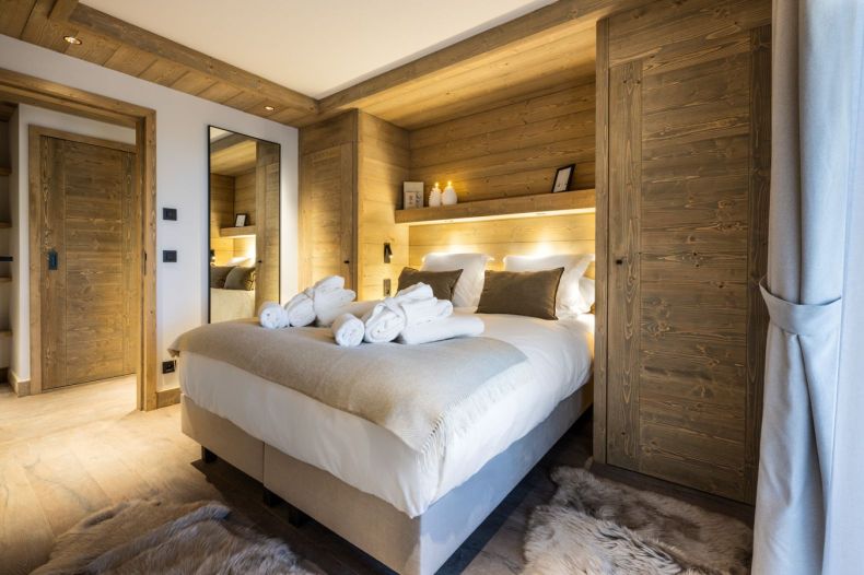 Penthouse Falcon Lodge C22