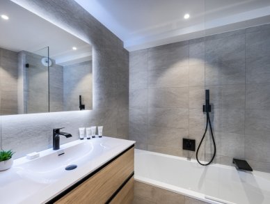 Penthouse Falcon Lodge C21 Meribel