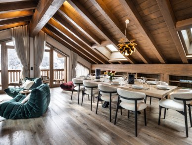 Penthouse Falcon Lodge C21 Meribel