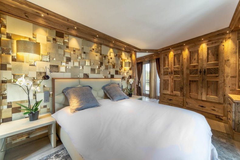 Chalet Bordeaux & Barolo