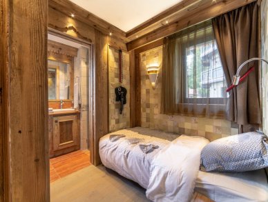 Chalet Bordeaux & Barolo Courchevel 1850