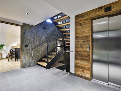 Chalet Black Squirrel Chamonix