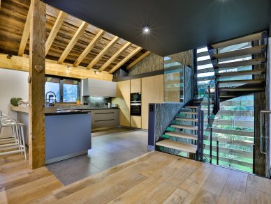 Chalet Black Squirrel Chamonix