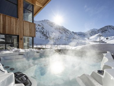 Апартаменты Ornate Тинь