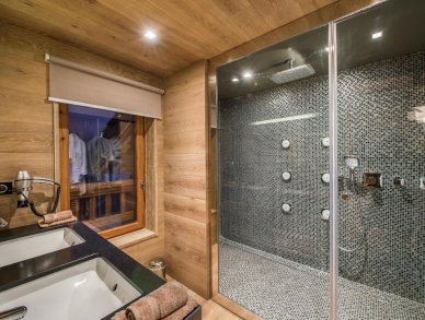 Chalet Overview Courchevel 1650