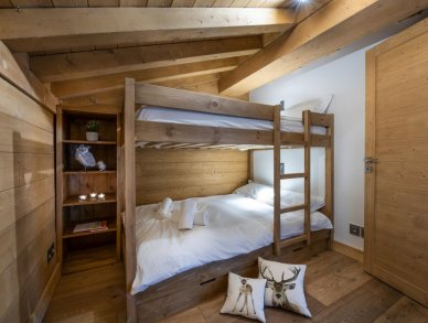  Annapurna A303 Les Gets