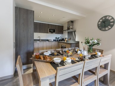 Апартаменты Whistler Lodge B01 Куршевель 1650