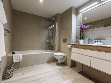 Апартаменты Keystone Lodge C09 Куршевель 1650