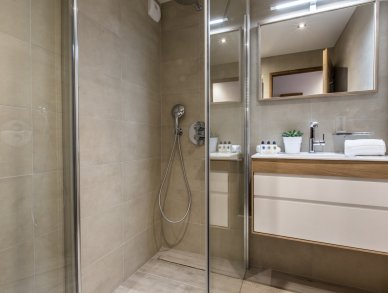 Апартаменты Keystone Lodge C09 Куршевель 1650