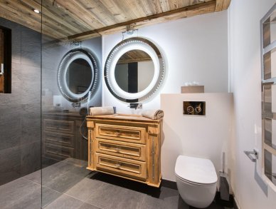 Chalet White Courchevel 1300