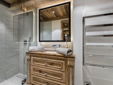 Chalet White Courchevel 1300