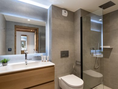 Апартаменты Vail Lodge A12 Валь-д'Изер